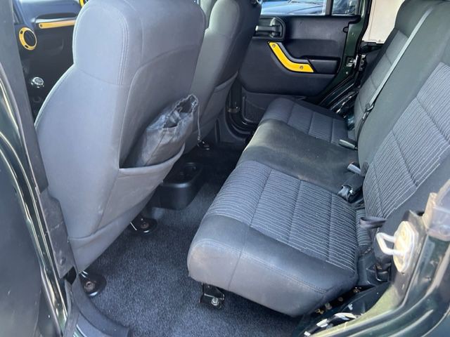 2011 Jeep Wrangler Unlimited Image 13