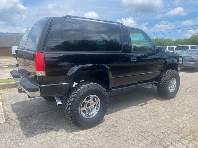 1997 Chevrolet Tahoe Image 6