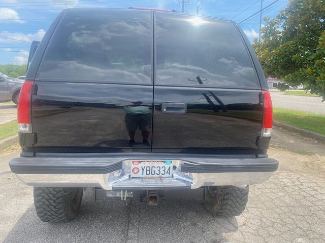 1997 Chevrolet Tahoe Image 8