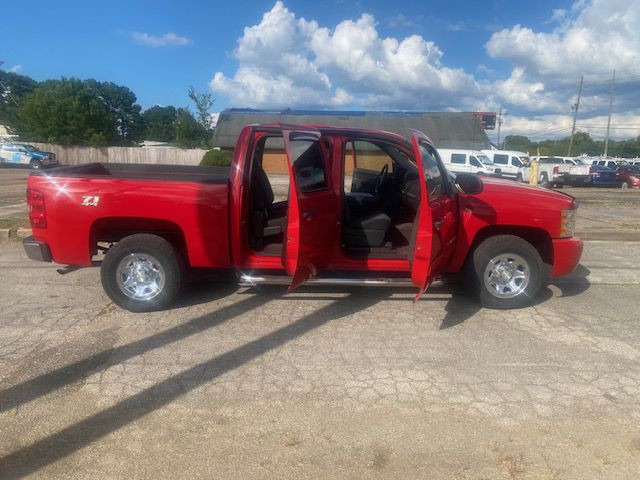2011 Chevrolet Silverado 1500 Image 11