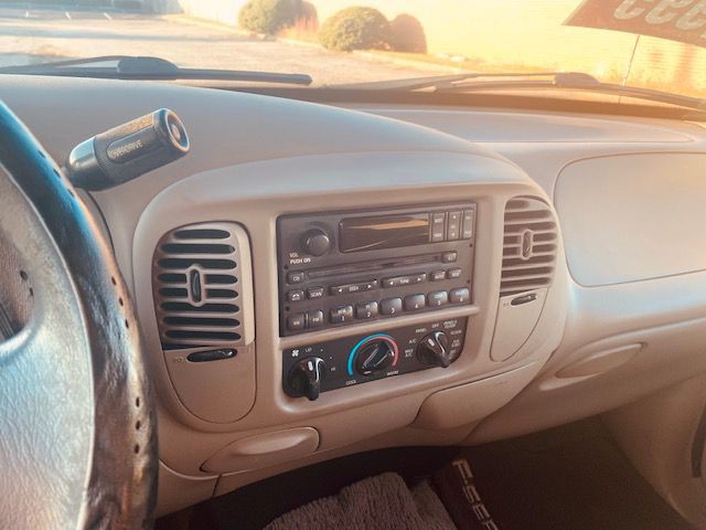 2001 Ford F-150 Image 15