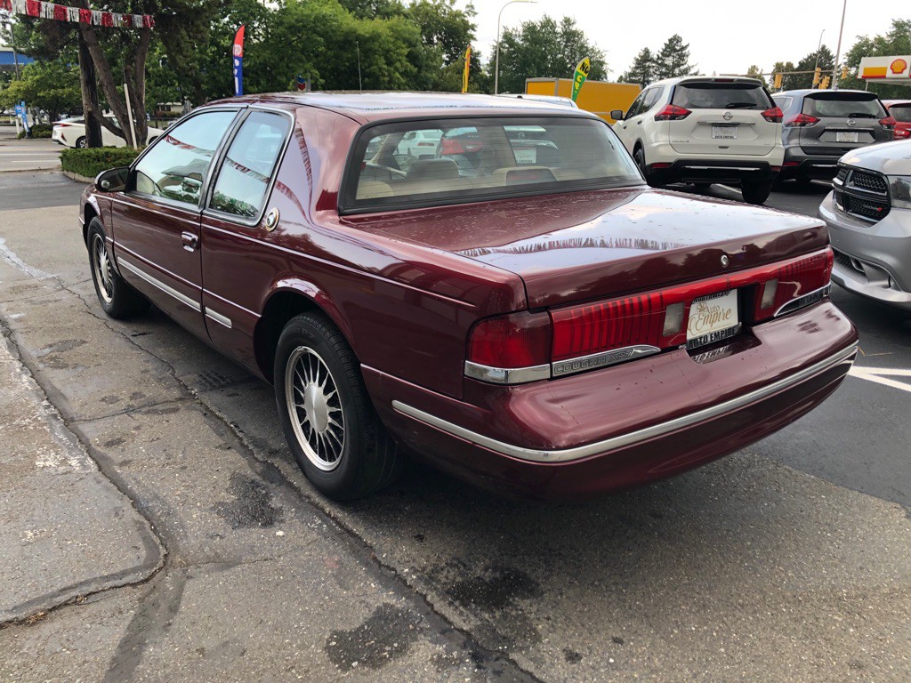 1997 Mercury Cougar Image 5