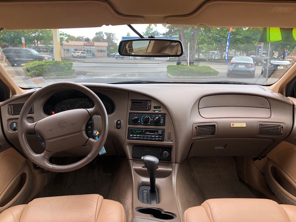 1997 Mercury Cougar Image 17