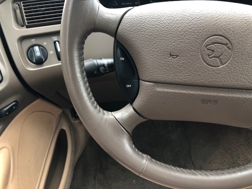 1997 Mercury Cougar Image 20