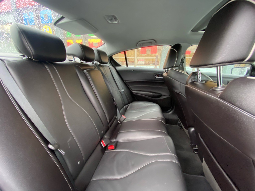 2019 Acura ILX Image 28