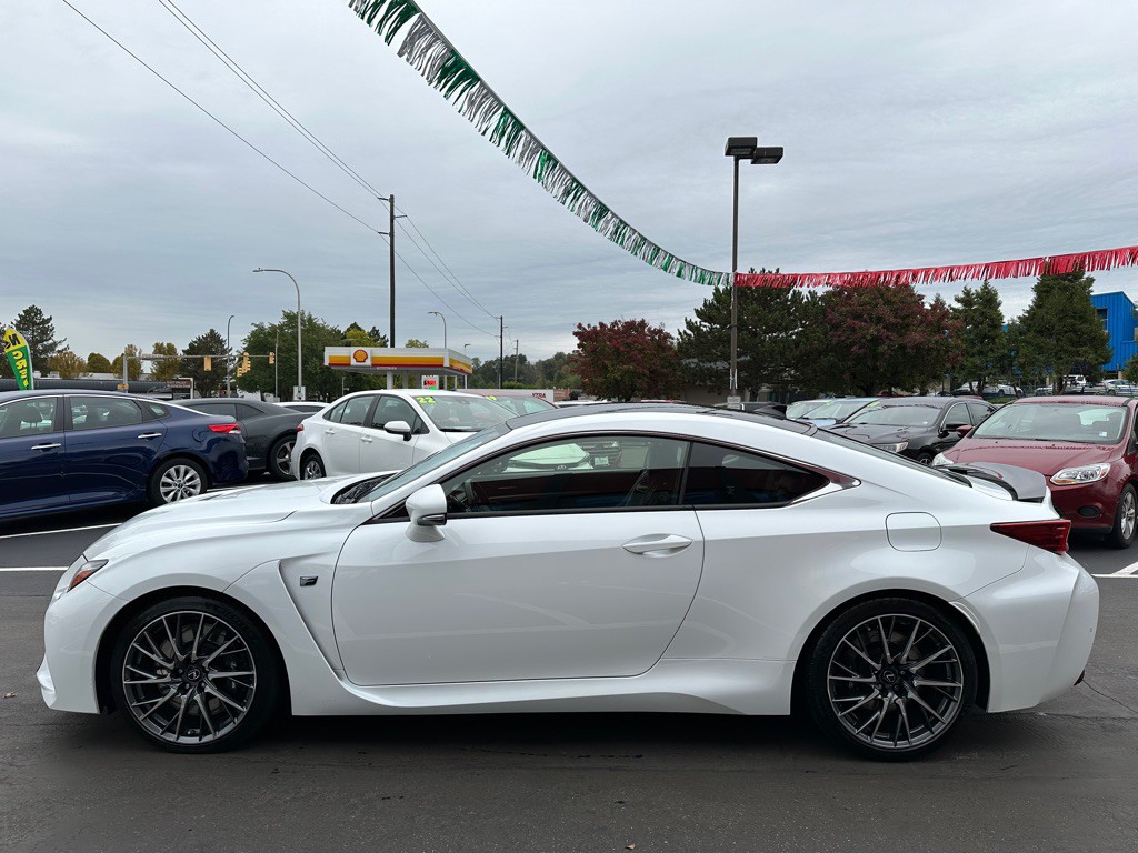 2015 Lexus RC F Image 4