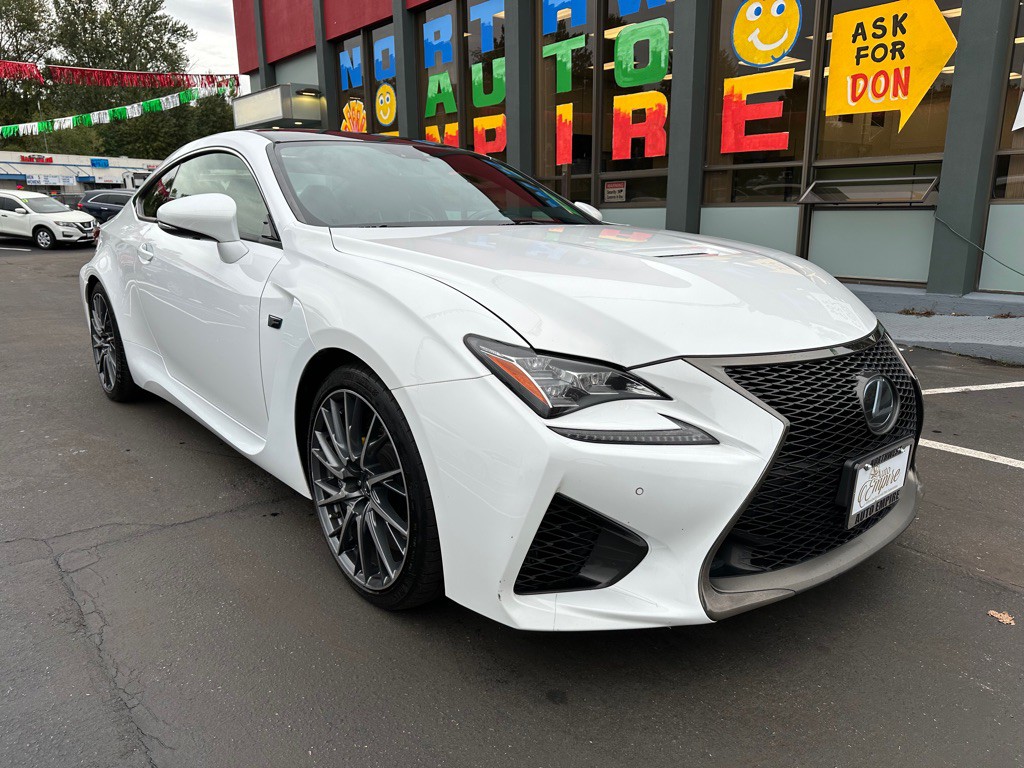 2015 Lexus RC F Image 9