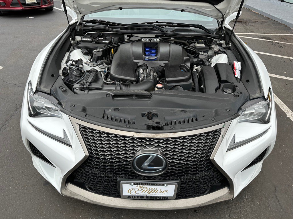 2015 Lexus RC F Image 11