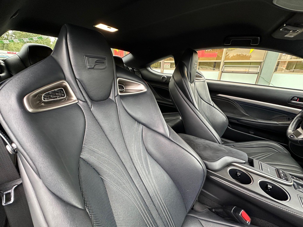 2015 Lexus RC F Image 31