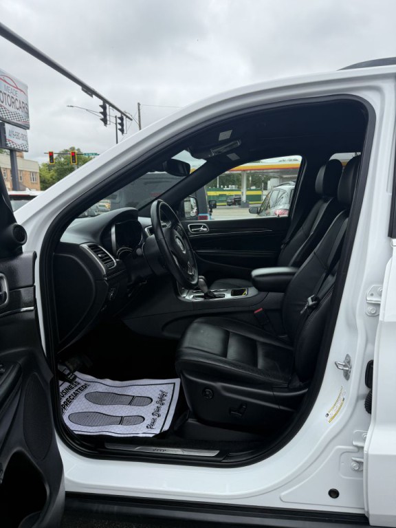 2018 Jeep Grand Cherokee Image 11