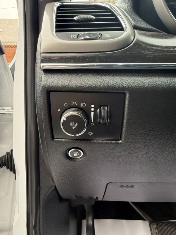 2018 Jeep Grand Cherokee Image 12