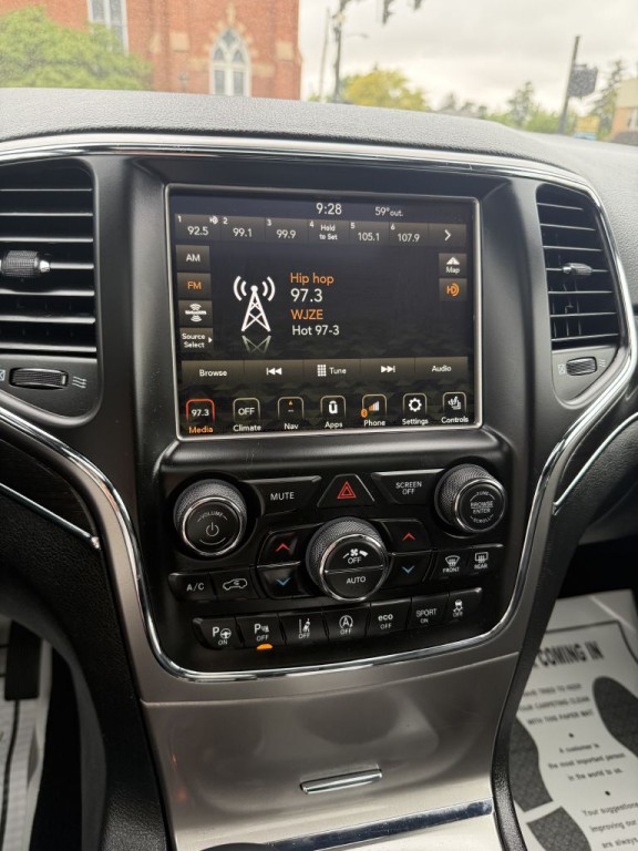 2018 Jeep Grand Cherokee Image 18