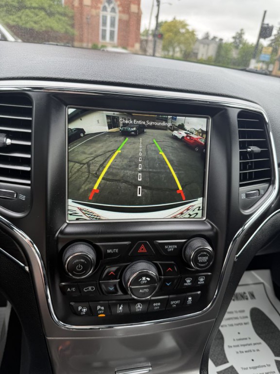 2018 Jeep Grand Cherokee Image 19