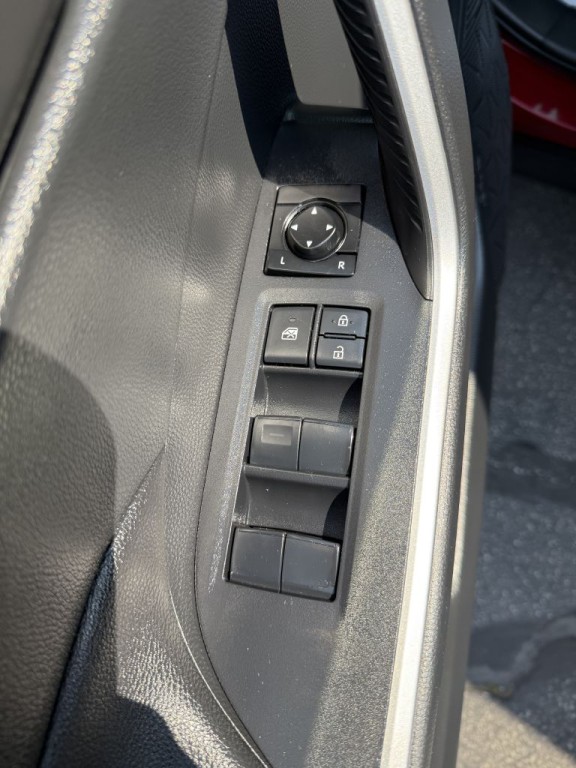 2019 Toyota Rav4 Image 10