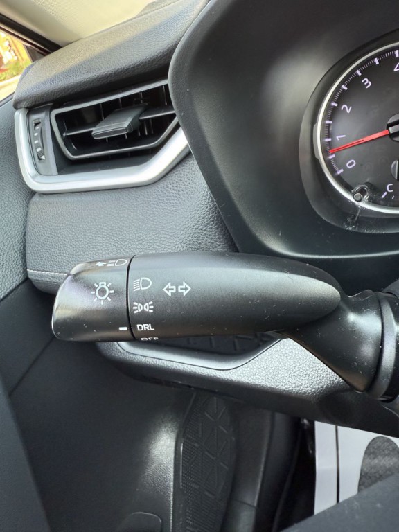 2019 Toyota Rav4 Image 15