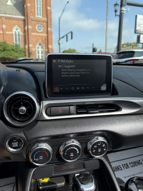 2017 FIAT 124 Spider Image 19