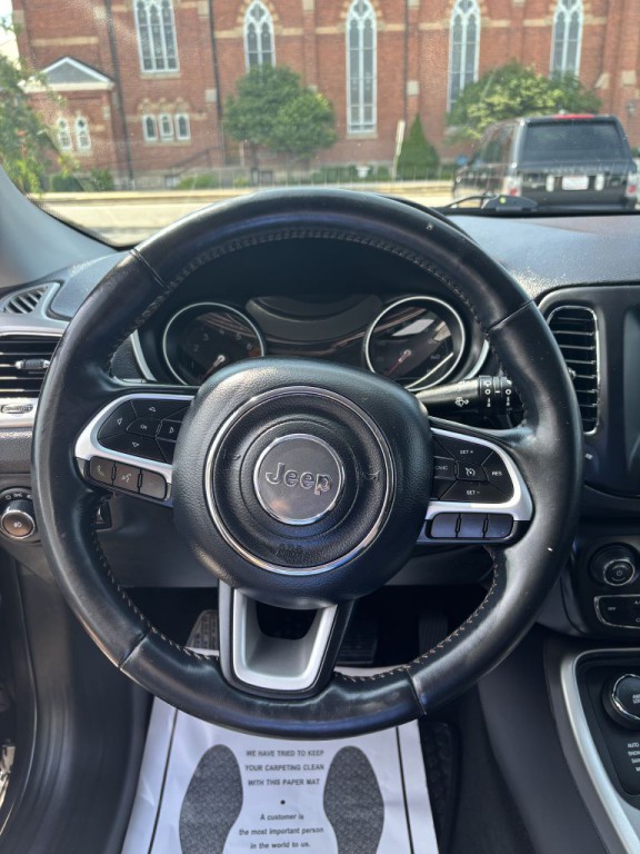 2018 Jeep Compass Image 10