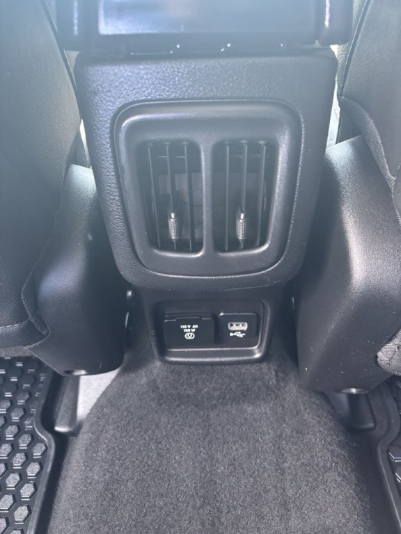 2018 Jeep Compass Image 14