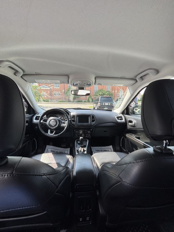 2018 Jeep Compass Image 15