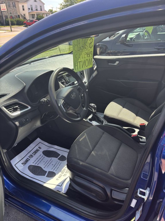 2021 Hyundai Accent Image 7