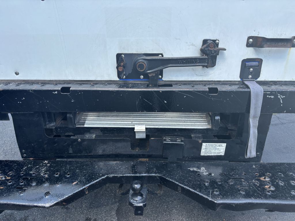 2017 Ford Econoline Image 7