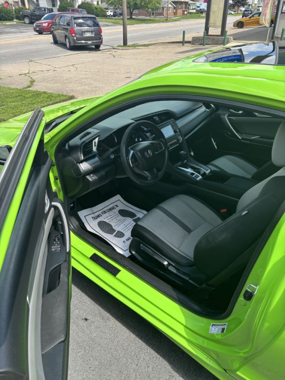 2017 Honda Civic Image 8