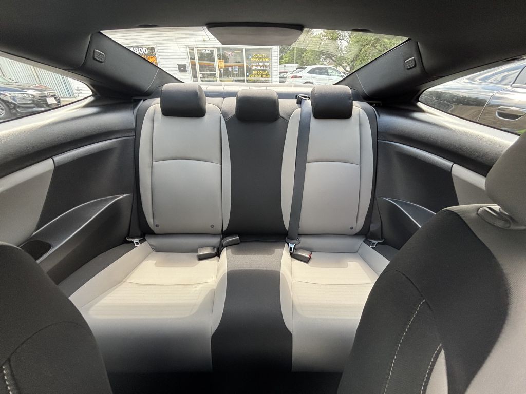2017 Honda Civic Image 14