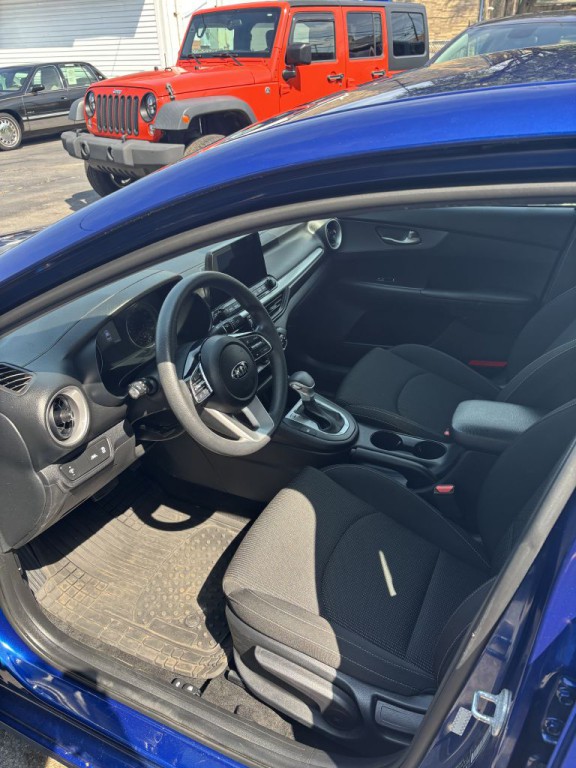 2021 Kia Forte Image 9
