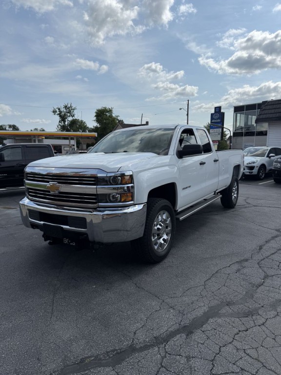 2018 Chevrolet Silverado 1500 Image 1