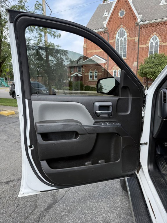 2018 Chevrolet Silverado 1500 Image 8