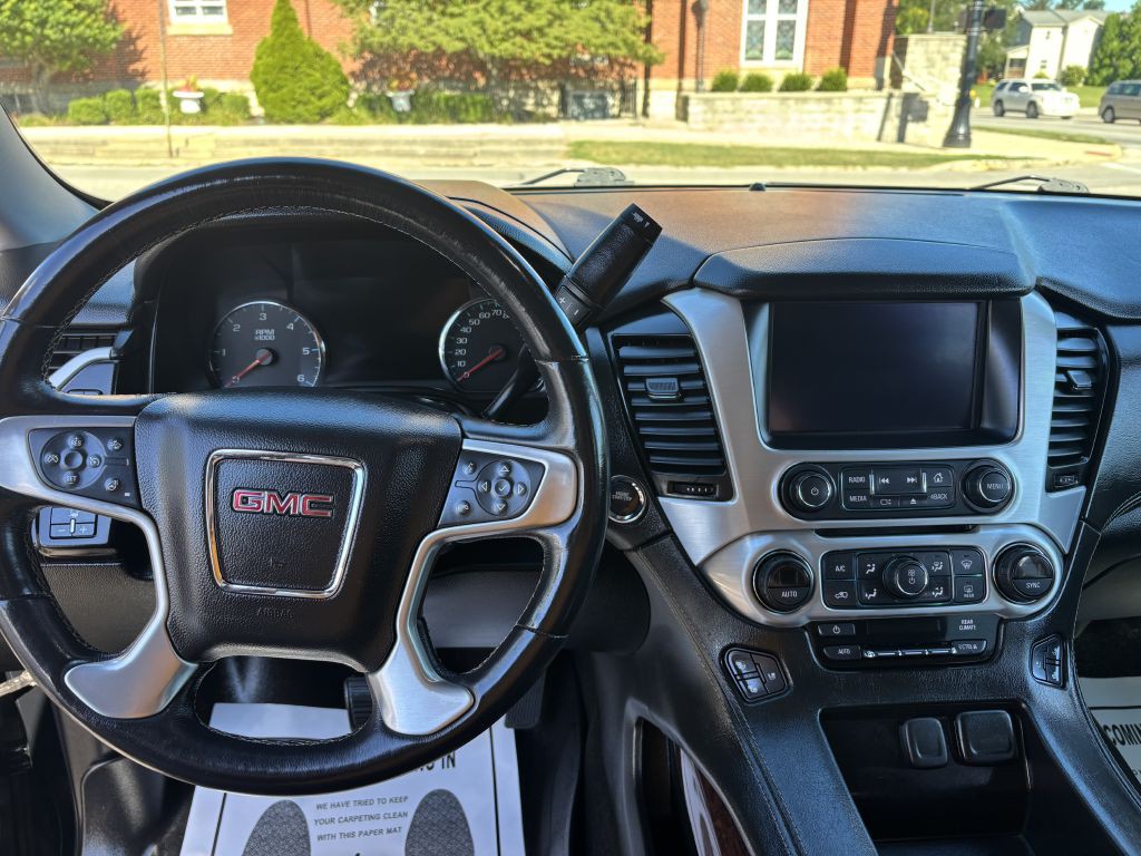 2017 GMC Yukon Image 12