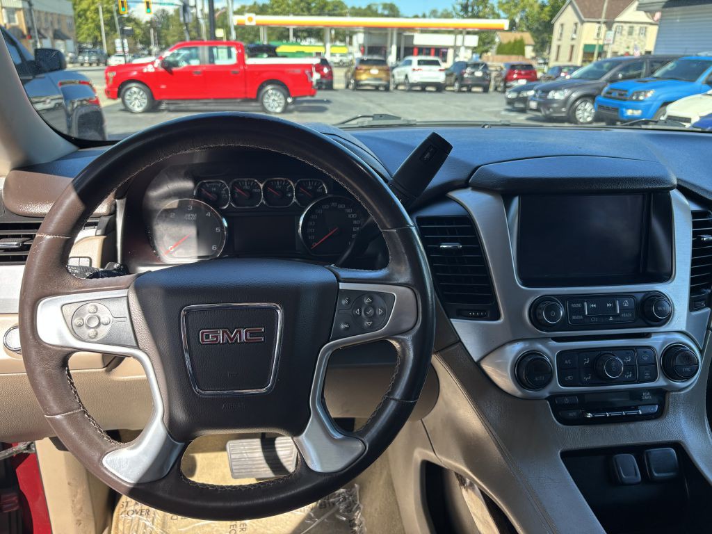 2016 GMC Yukon Image 12