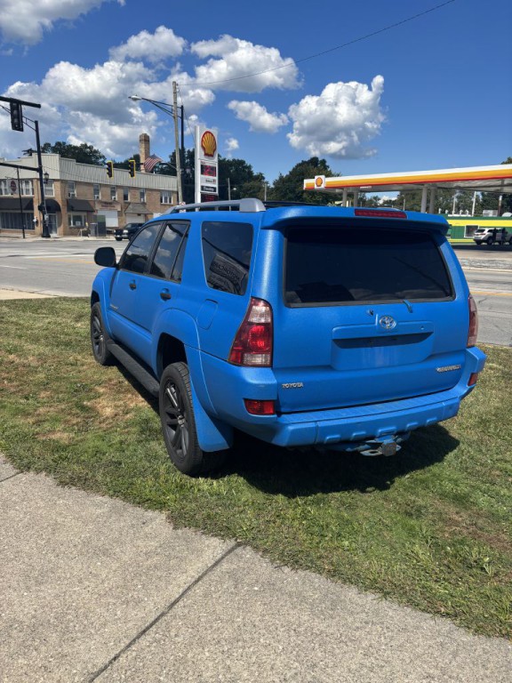 2004 Toyota 4Runner Image 4