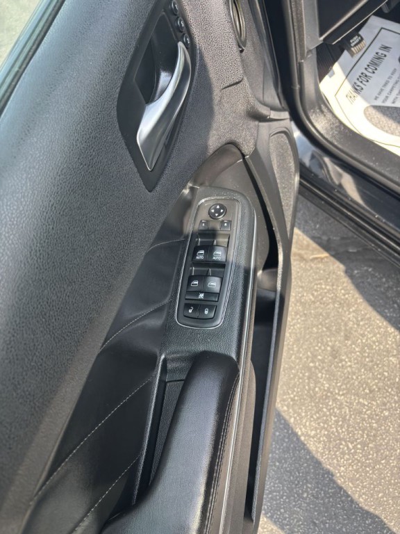 2018 Dodge Charger Image 9