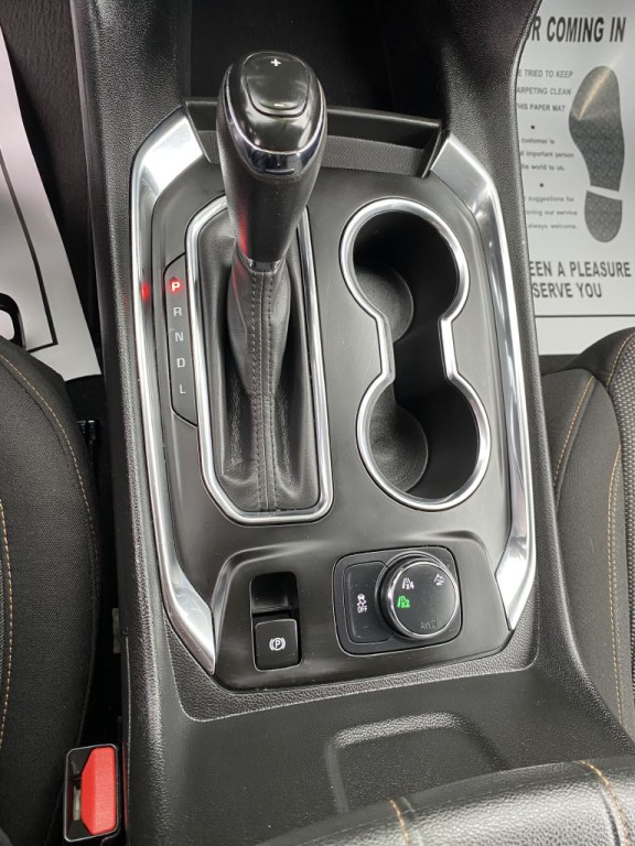 2020 Chevrolet Traverse Image 15