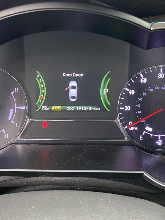 2020 Chevrolet Traverse Image 2