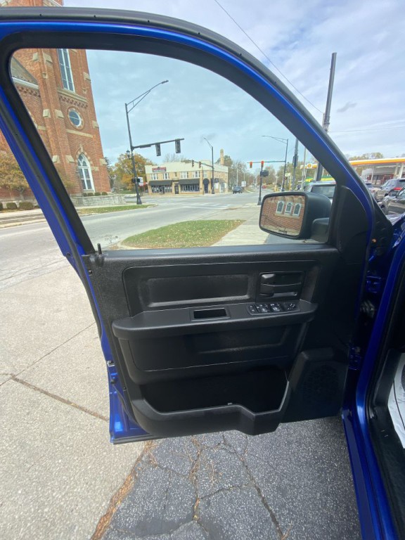 2019 RAM 1500 Image 12