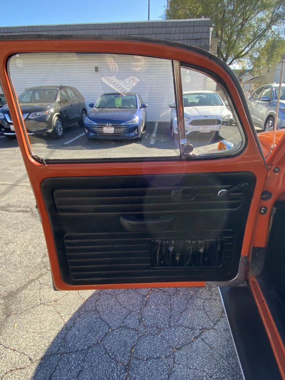 1971 Volkswagen Beetle Image 6