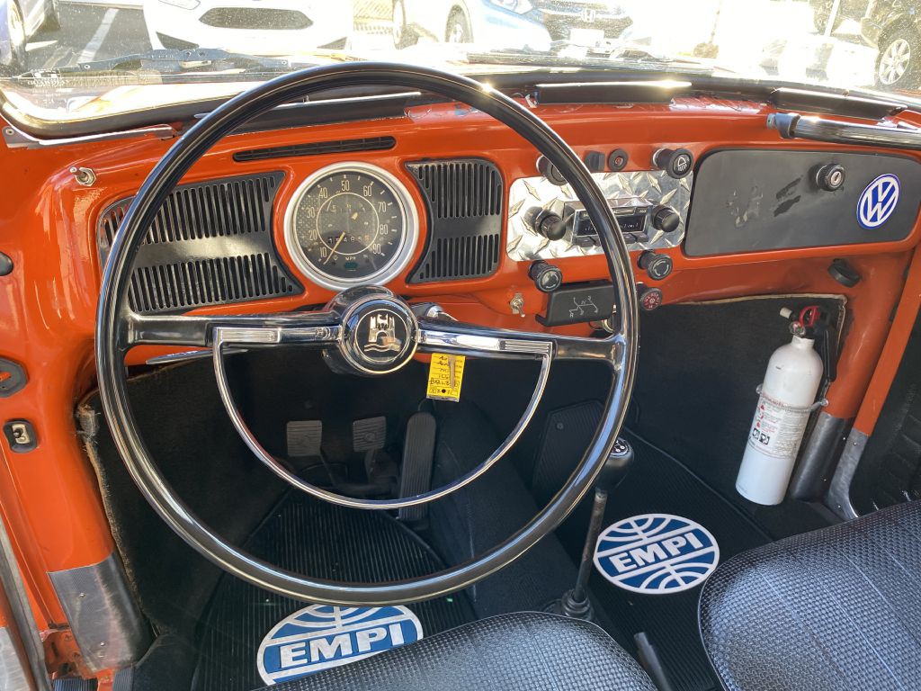 1971 Volkswagen Beetle Image 8