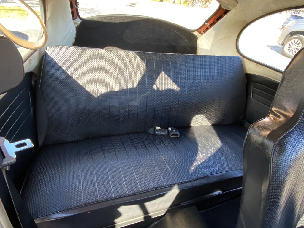 1971 Volkswagen Beetle Image 12
