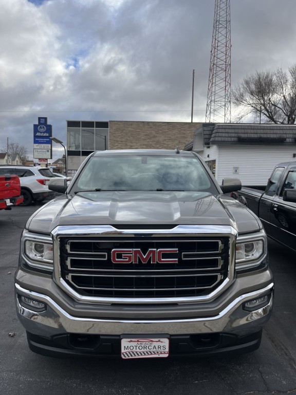 2017 GMC Sierra Image 1