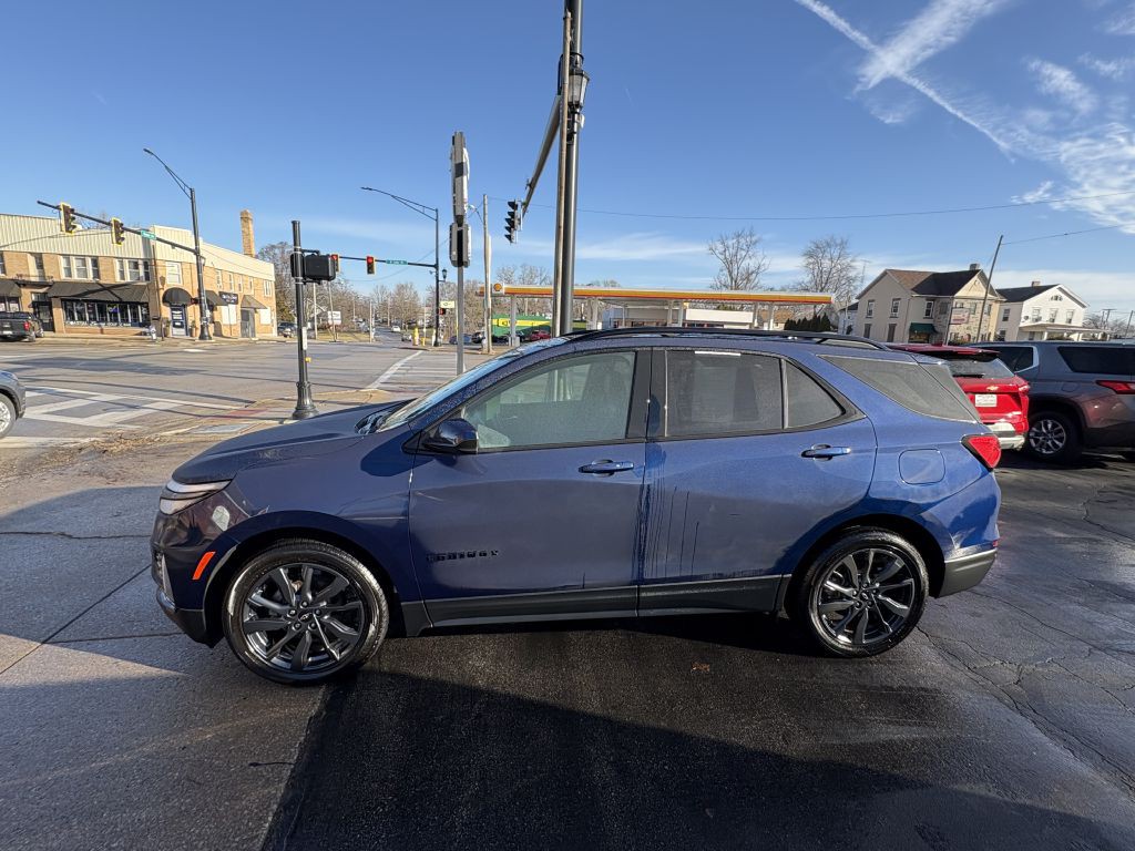 2022 Chevrolet Equinox Image 3