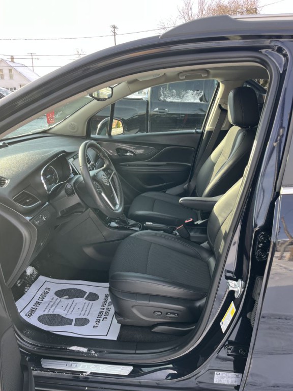 2022 Buick Enclave Image 7