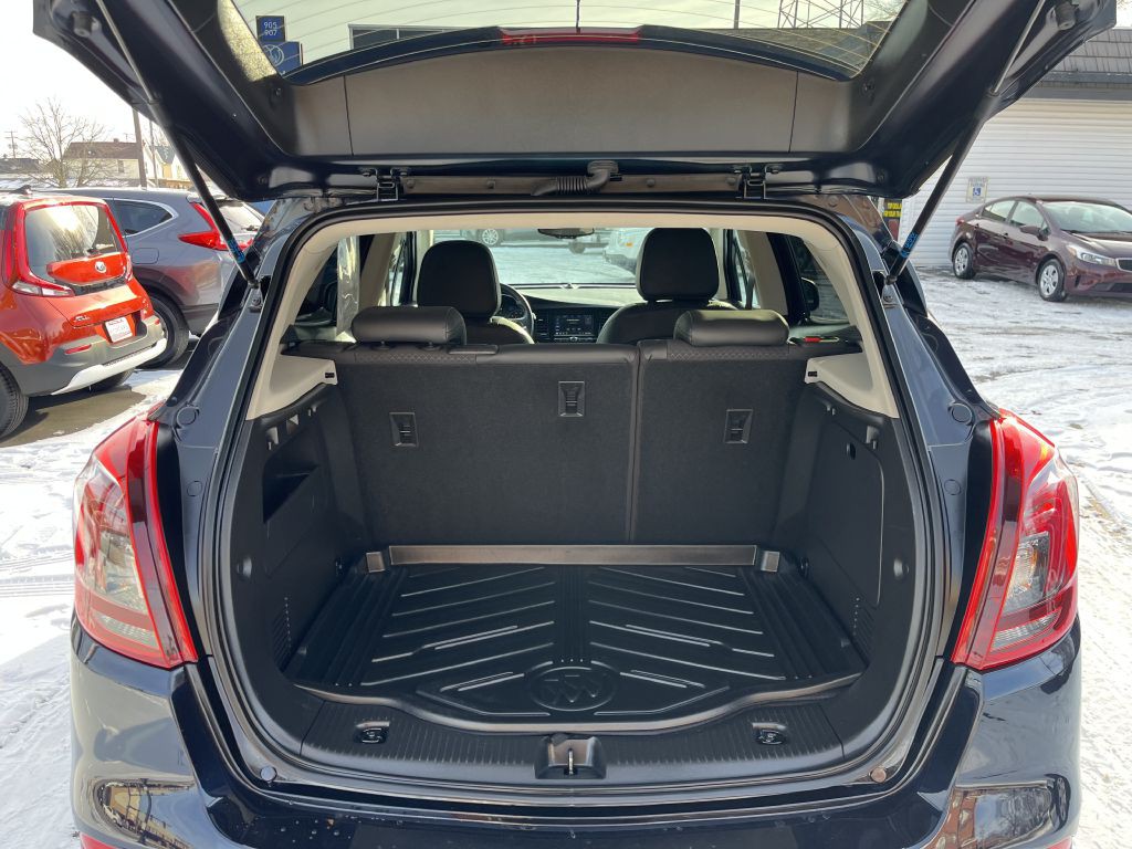 2022 Buick Enclave Image 14