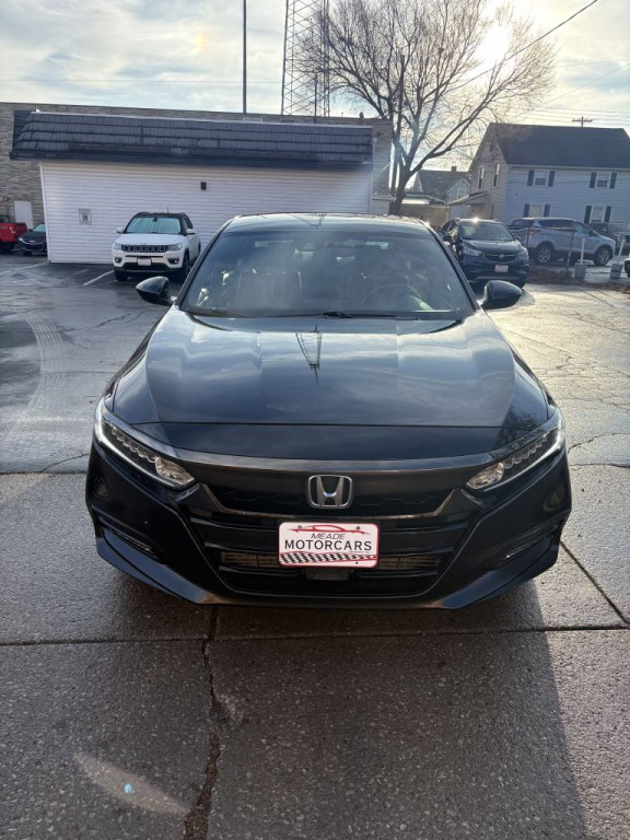 2020 Honda Accord Image 1
