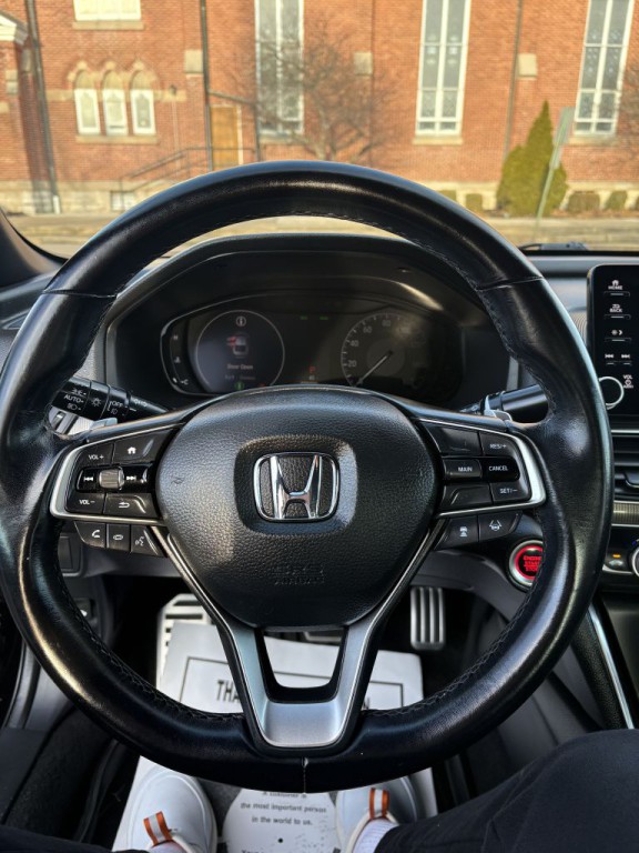 2020 Honda Accord Image 8