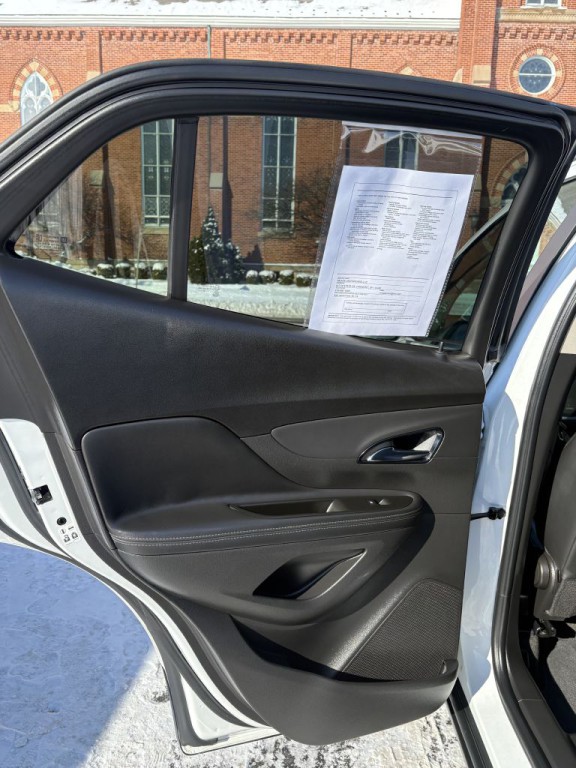 2021 Buick Enclave Image 10