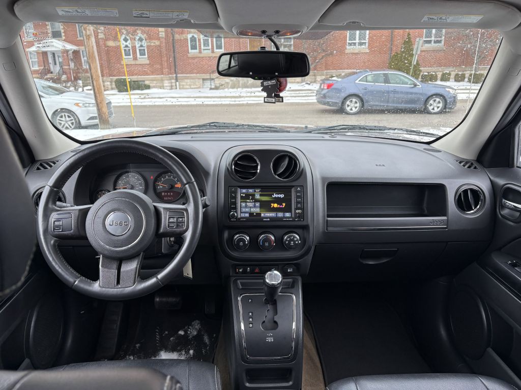 2016 Jeep Patriot Image 12