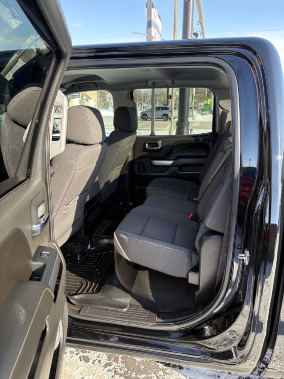 2016 Chevrolet Silverado 1500 Image 12