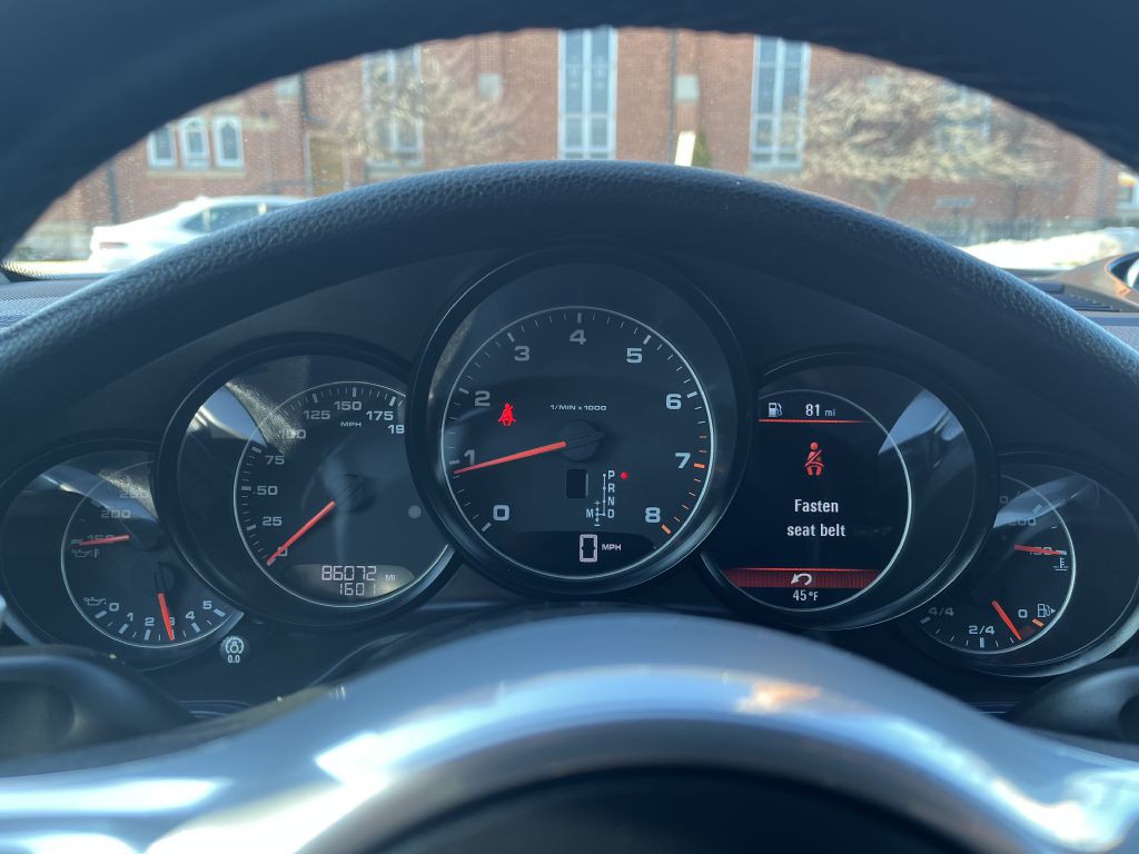 2013 Porsche Panamera Image 9